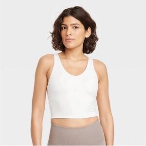 NWT all in motion Light Support V-Neck Crop Sports Bra - Cream